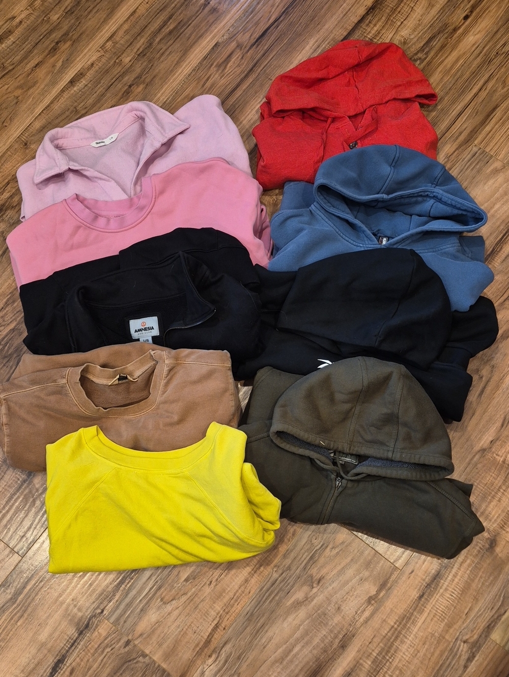 💙 MASSIVE 9 Pc Bundle Of Pullovers & Hoodies M-L